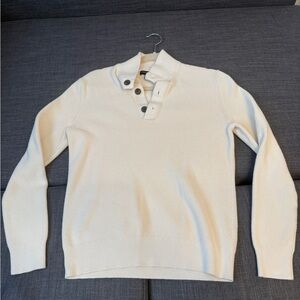 Banana Republic Cream Crewneck Sweater Fine Knit